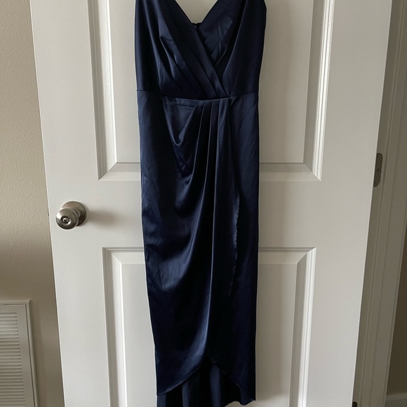 DB Studio Silk high-low dress - Picture 2 of 4